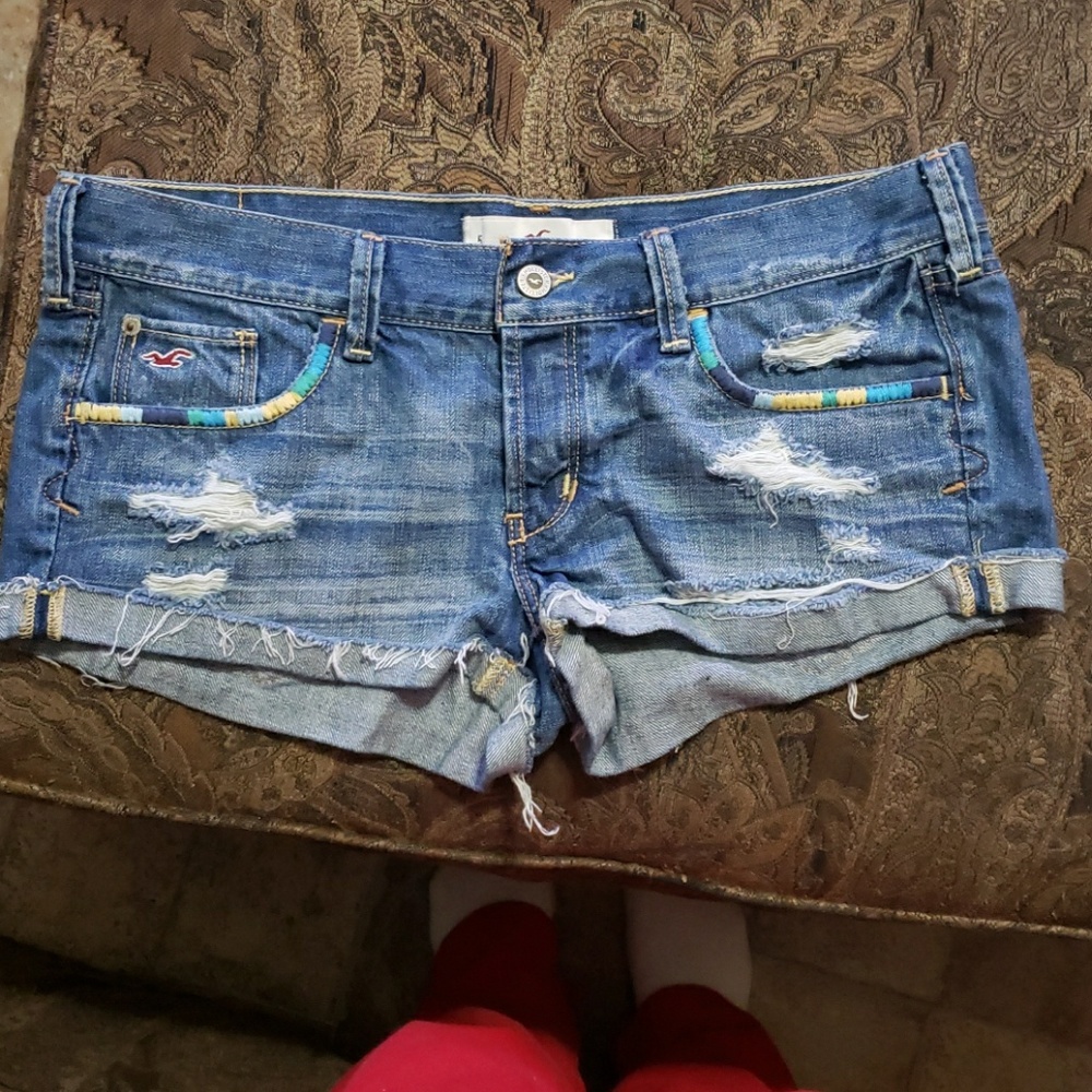 Hollister Size 5